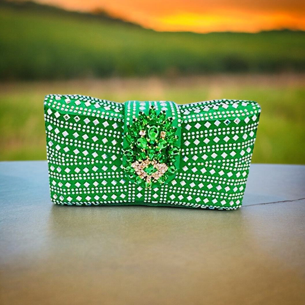 Bow Clutches