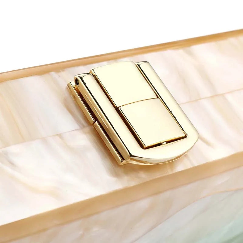 Nikky Clutch