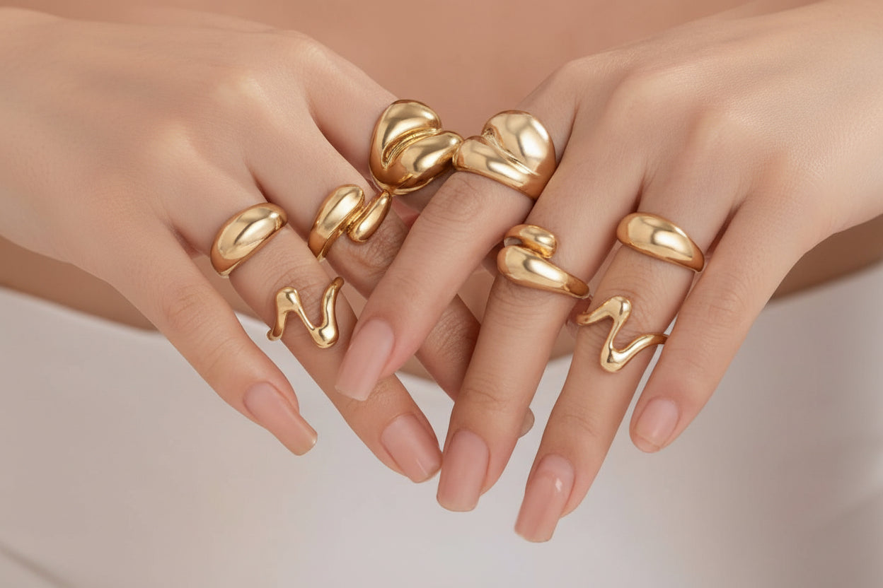 VINTAGE BOHO ABSTRACT SET OF 4 RINGS | PB409